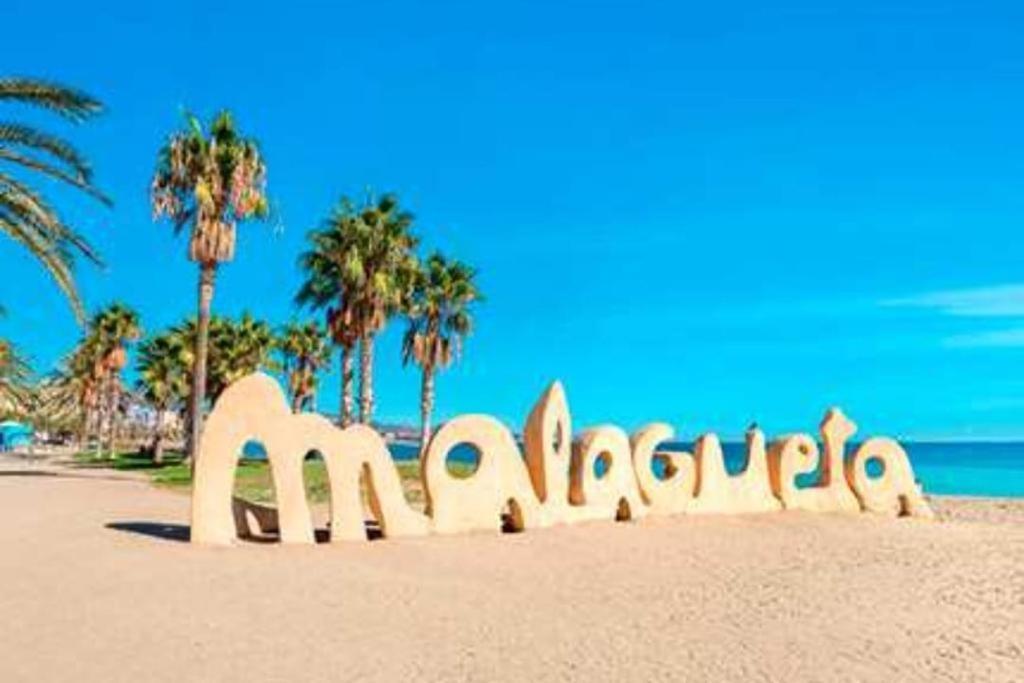 Апартаменты Malagueta 1 Linea De Playa Малага Экстерьер фото